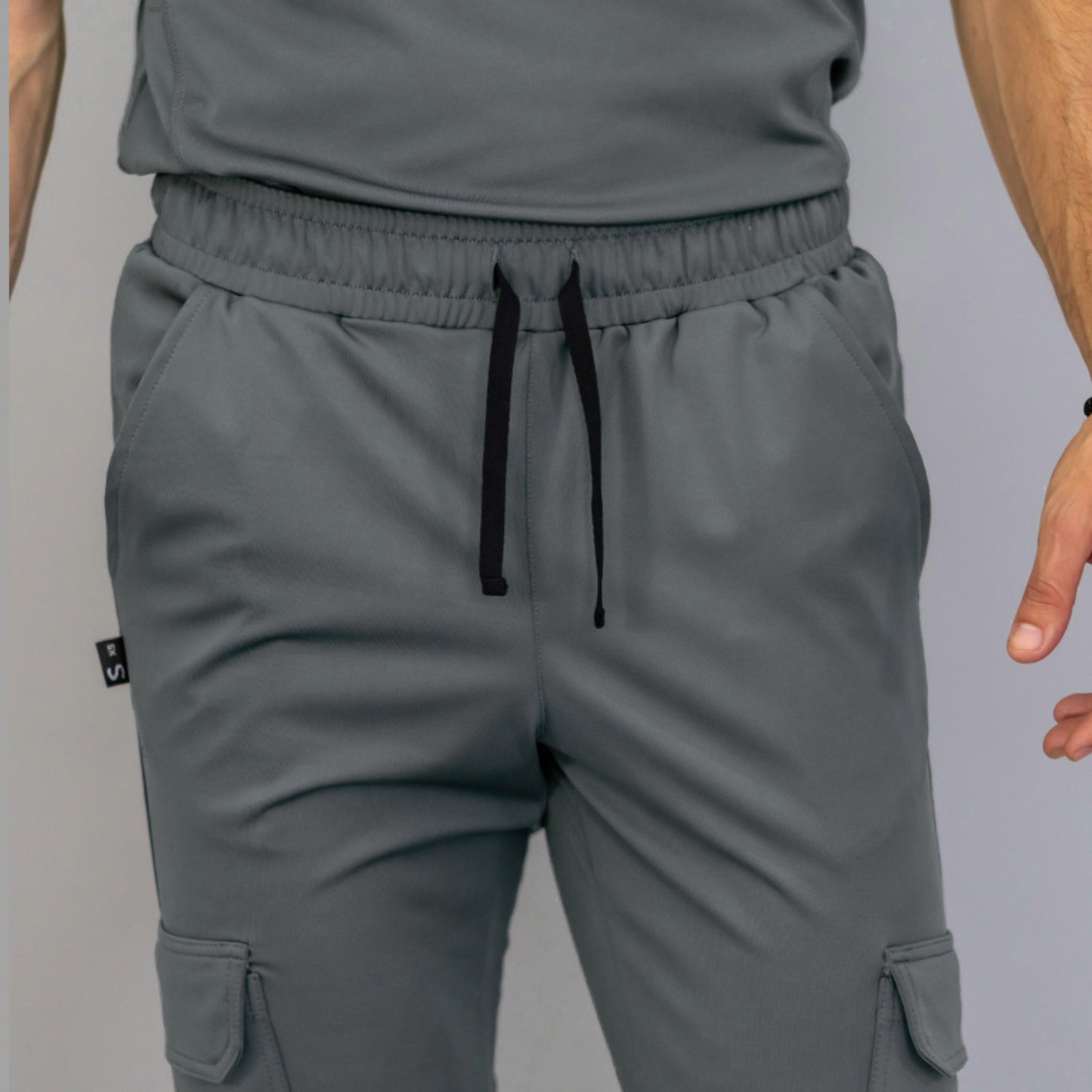 Jogger Quirúrgico Hombre 910 Gris Medio Super Stretch, Scrubs 910