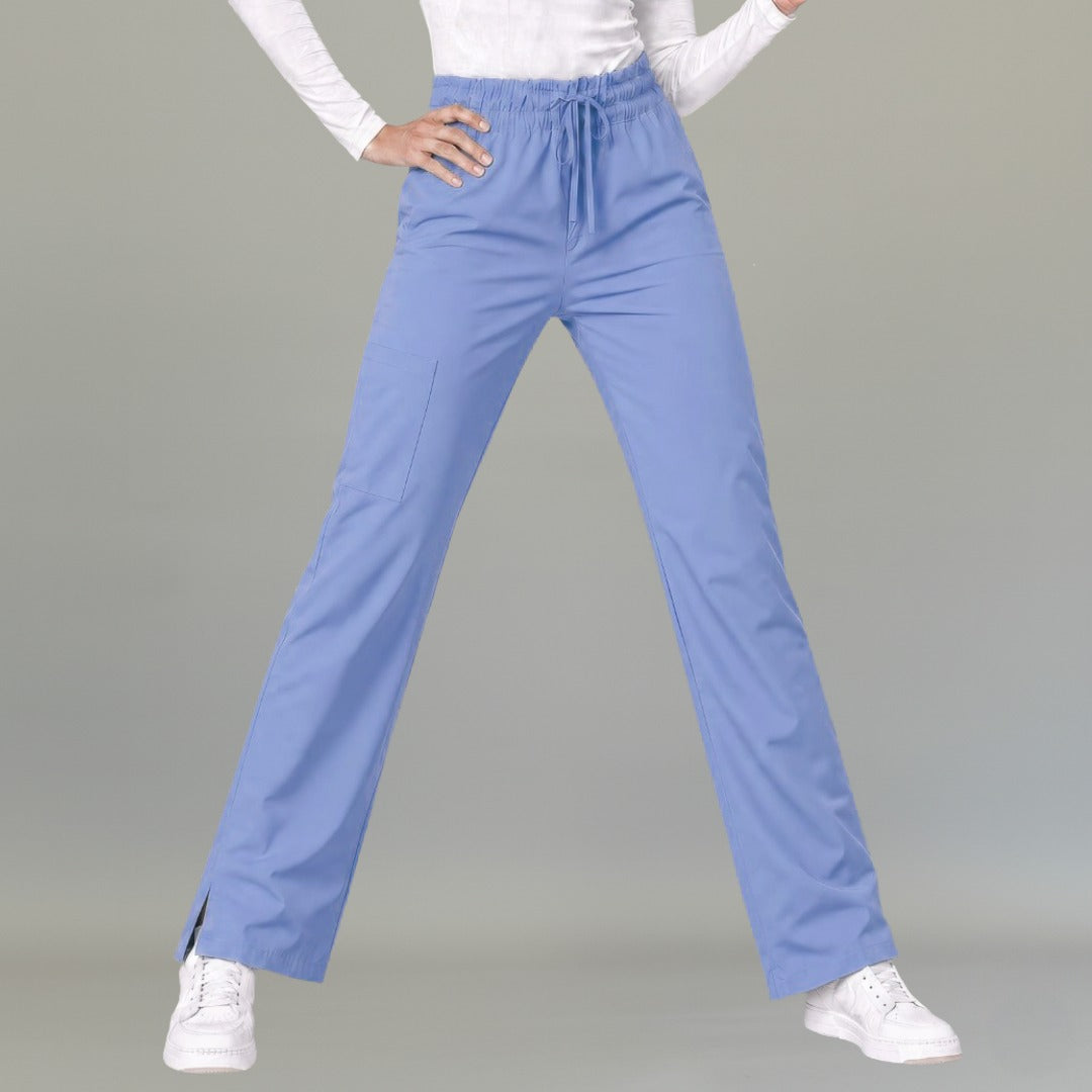 Vista frontal de pantalón quirúrgico 502 mujer azul plumbago pierna amplia.