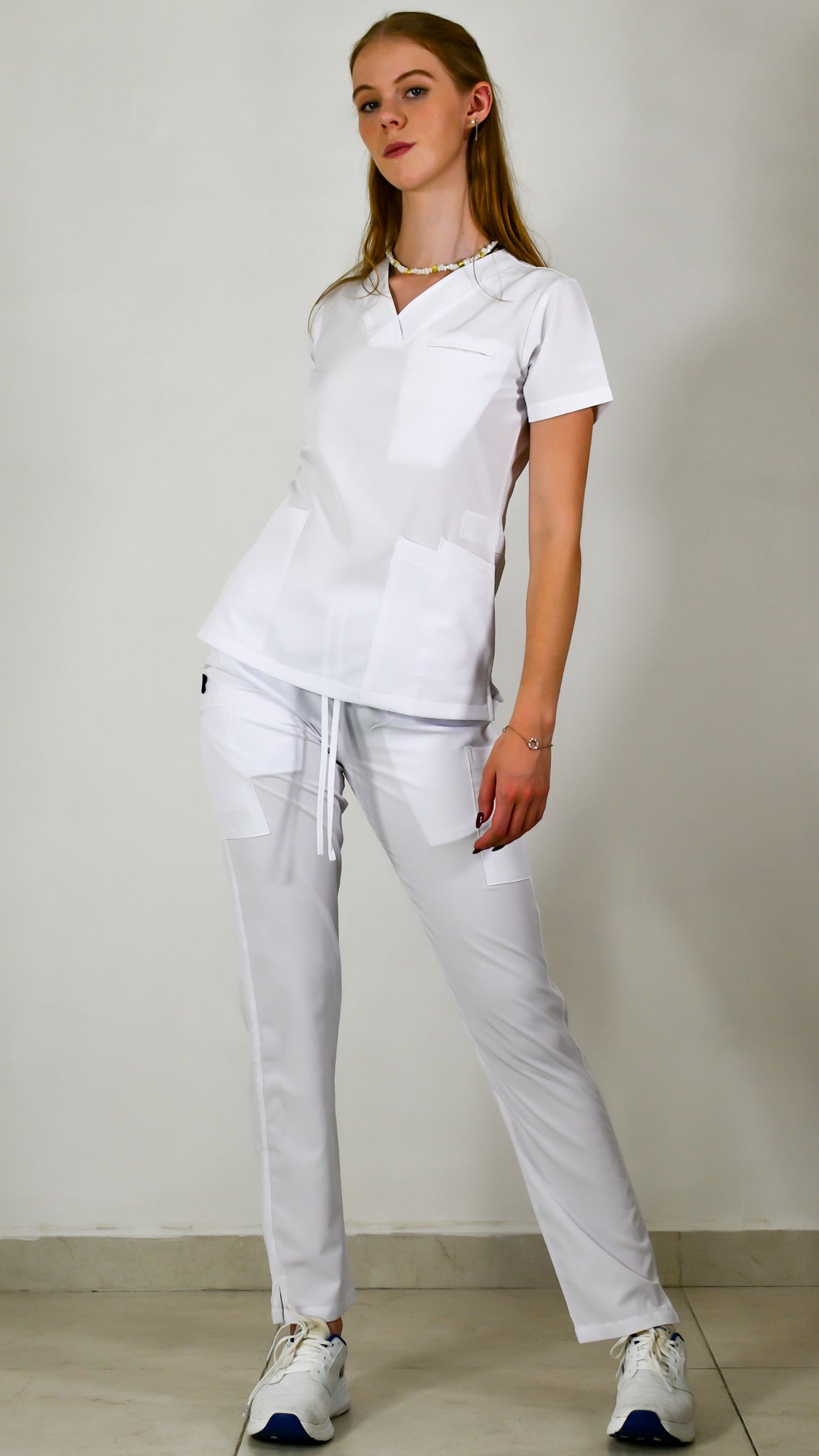 uniformes blancos de enfermera