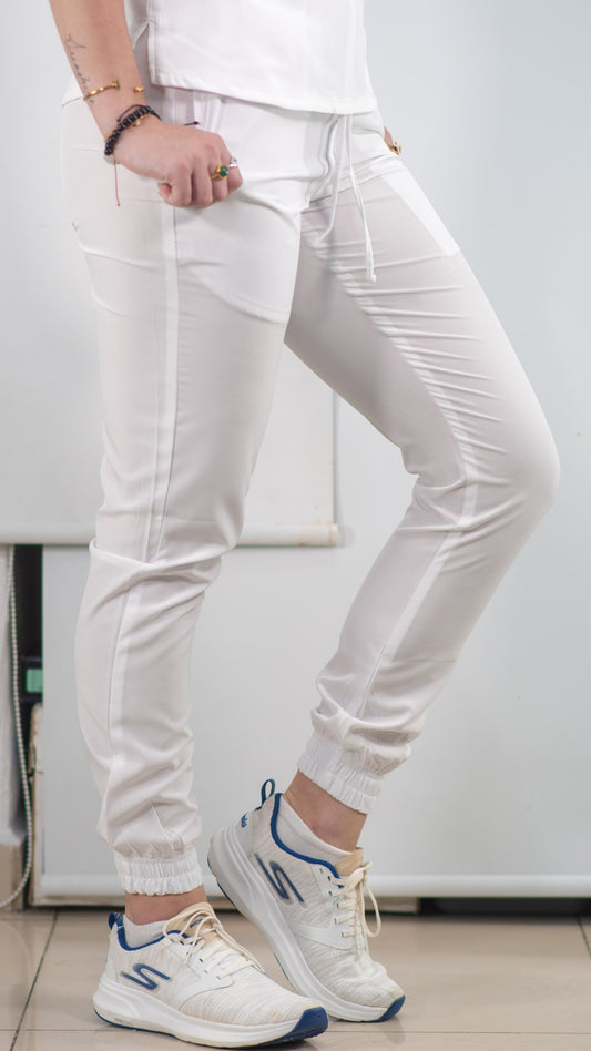 Jogger Quirúrgico 2 Bolsas Estilo 600 Blanco Mujer F.W