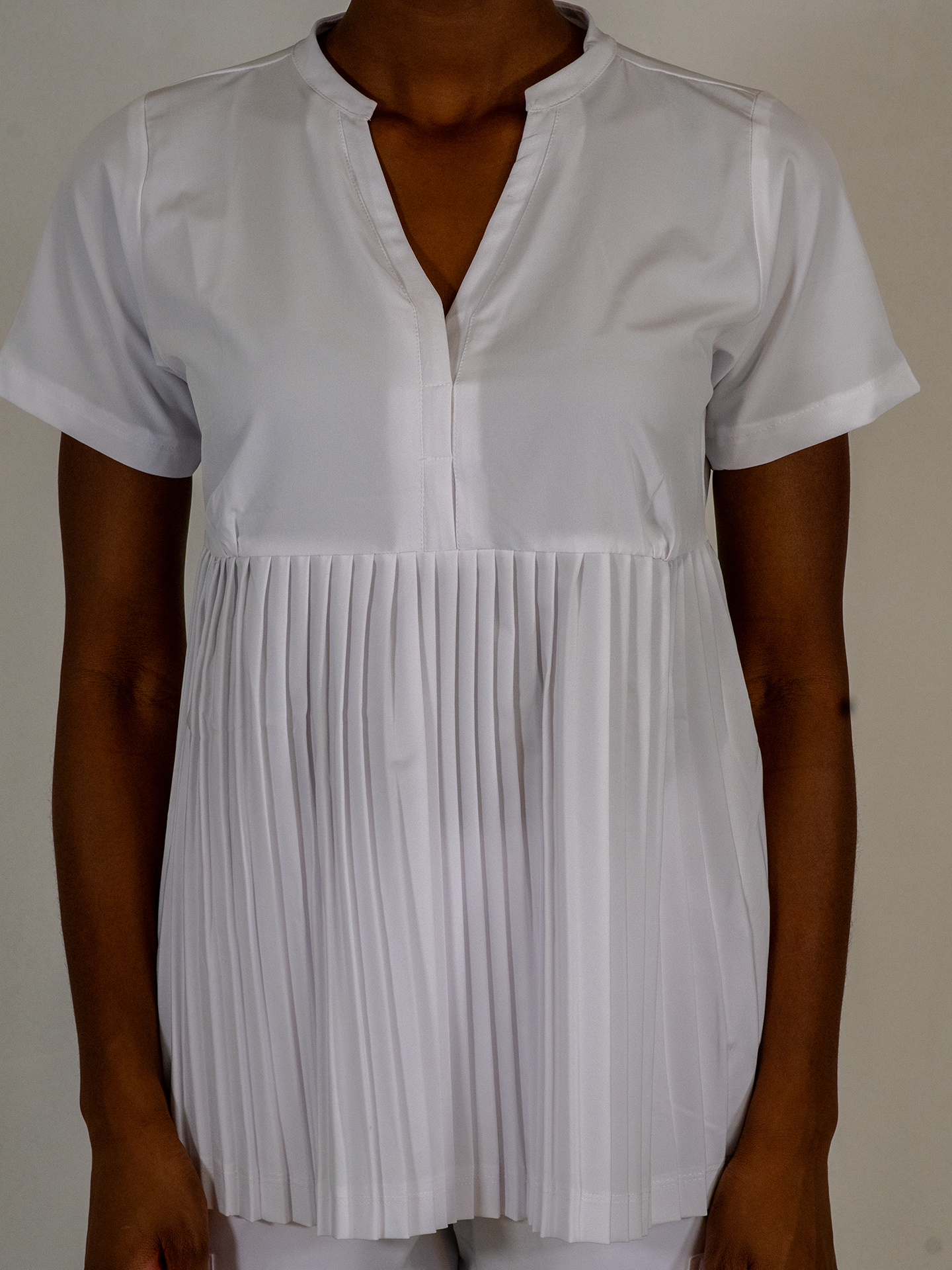 Filipina Clinica Pastelones Top 705 Blanco Maternidad Four Ways