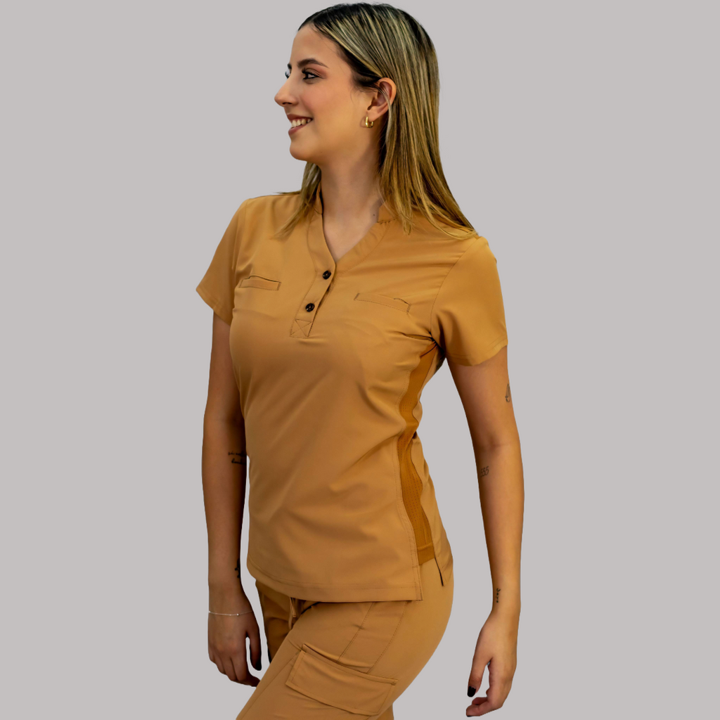 Filipina Mujer Macchiato, Scrubs 520