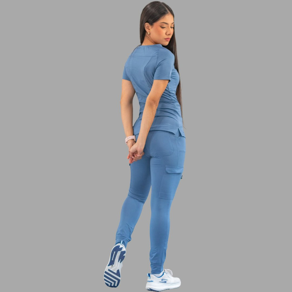 Filipina Quirúrgico Mujer Azul Cornflower, Super Stretch, Scrubs 901 — vista del ajuste